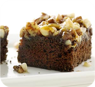 3-nut upside-down cake