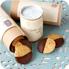 Three-Pepper Spice Cookies 