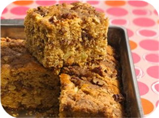 Apple-Pecan Coffee Cake