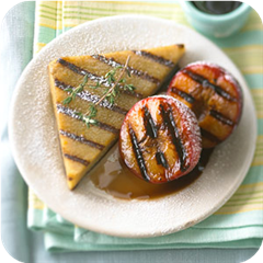 Dessert polenta with grilled balsamic plums 
