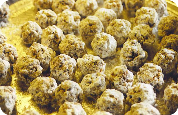 Date Nut Balls