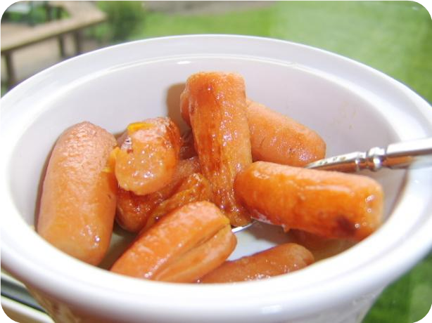 Glazed Baby Carrots With Thyme