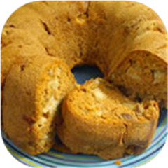 Raw Apple Pound Cake