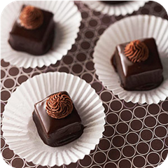 Bourbon-Brownie Petits Four