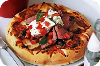 Lamb & haloumi pizza 