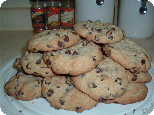 Big and Chewy Chocolate Chip Cookies