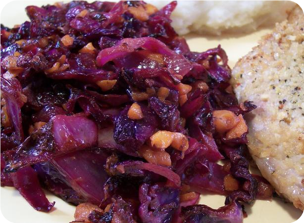 Purple Cabbage and Carrot Saute (Low Carb)