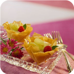 Melon and cream tartlets 