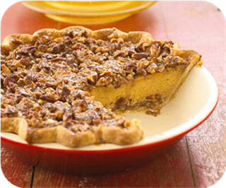 Pecan-topped pumpkin pie