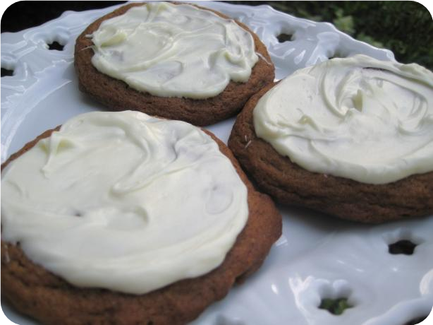 Gingersnaps With White Chocolate Chips