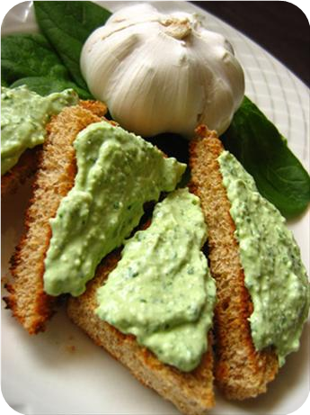 spinach feta and garlic spread