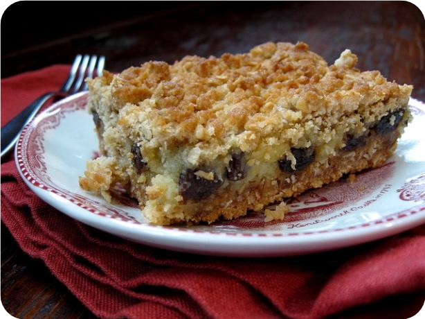 Sour Cream Raisin Bars