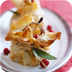 Santa's Pear Pouches 