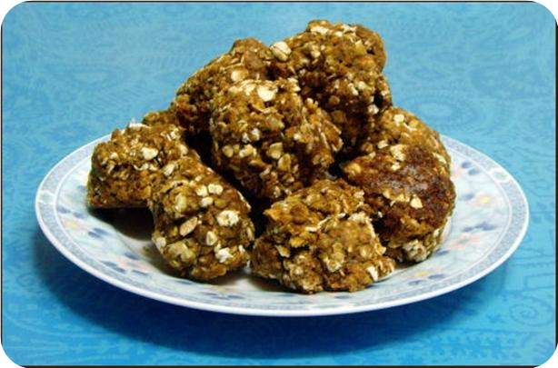 Low Fat Pumpkin Oatmeal Cookies