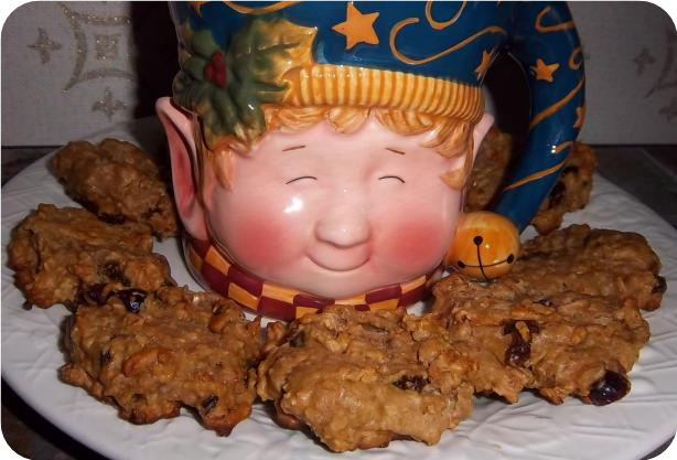 Sugarless Banana Oatmeal Cookies