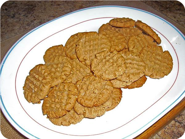 Easy Peanut Butter Cookies