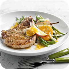 Pork chops with fennel salad 
