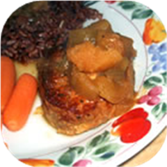 Pork Chops with Apple Curry Sauce