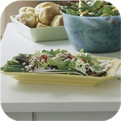 Black-eyed pea and spring green salad 