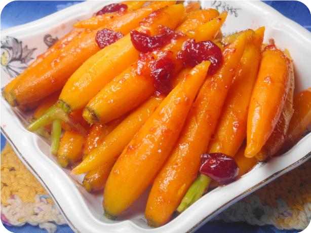 Cranberry Glazed Baby Carrots