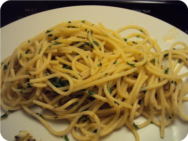 Spaghetti With Parsley Butter Sauce