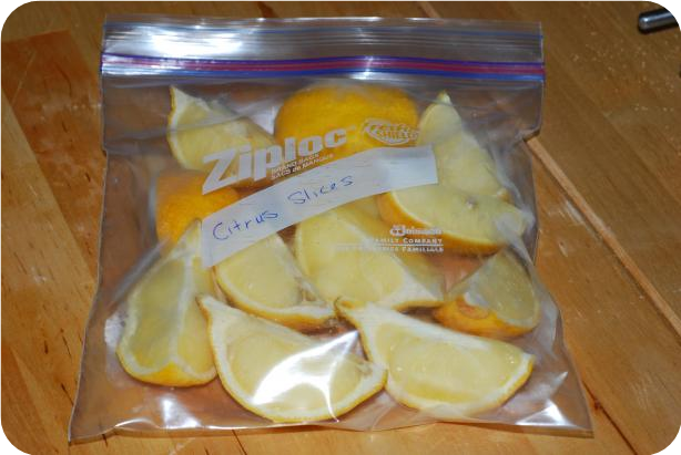 How to Freeze Lemons or Limes