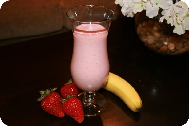 Healthy Strawberry-Banana Smoothie (W/Rice Bran)
