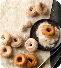 Spiced Pumpkin Doughnuts 