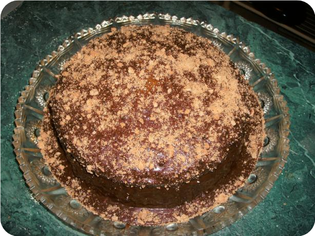 The Bestest Chocolate Cake Ever (With Chocolate Frosting)