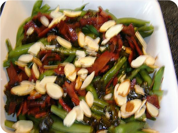 Green Beans With Bacon-Balsamic Vinaigrette