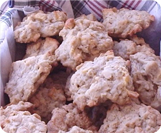 Apple Crisp Cookies