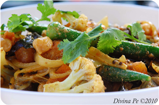 Southern Indian Vegetable Curry with Curry Leaves