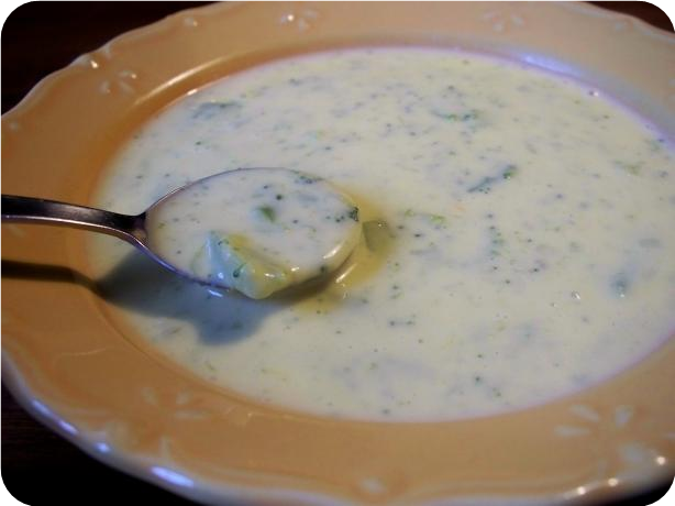 Black Eyed Pea Broccoli Cheese Soup