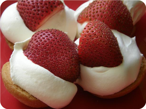Strawberry Nilla Nibblers