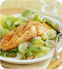 Asian grilled salmon salad 
