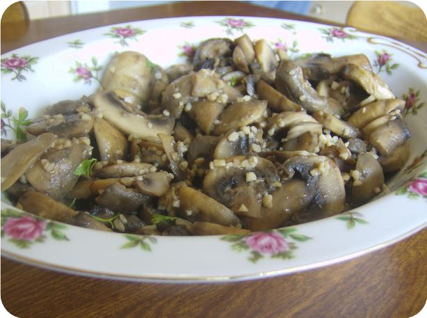 Sauteed  Mushrooms With Garlic