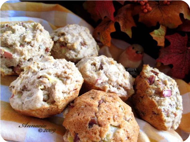 Apple Pecan Muffins