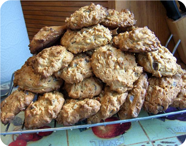 Erin's PB, Chocolate Chip and Oatmeal Cookies