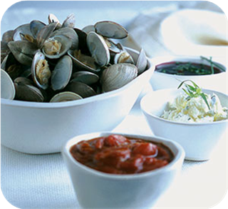 Grilled clams with three sauces 