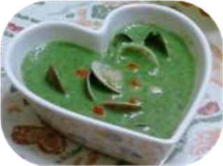 Leek and Asparagus Soup With Clams