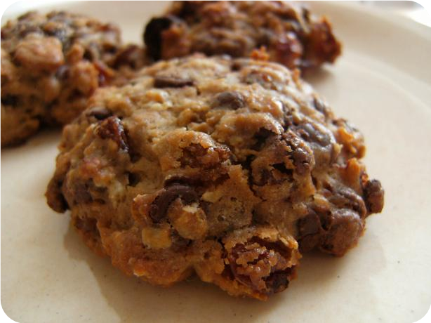 Chunky Trail Mix Breakfast Cookies
