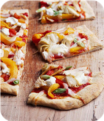 California-style chicken pizza 