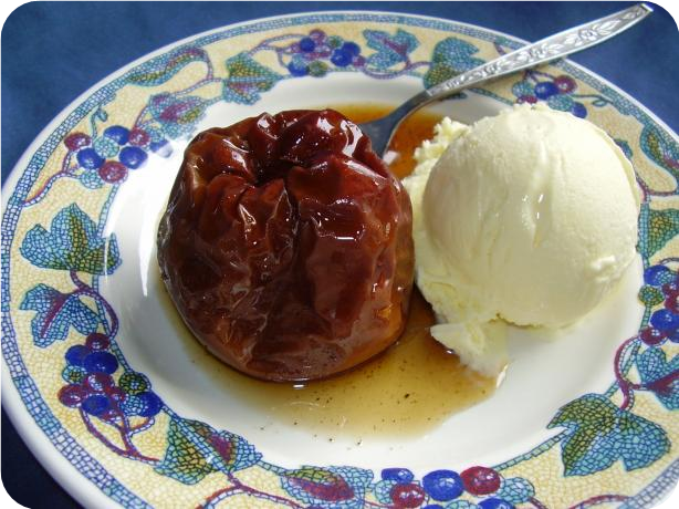 Simple Baked Apples