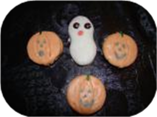 Cute Non-Pumpkin Jack O' Lantern Cookies
