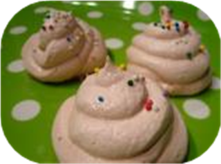 Easy and Delicious Meringue Cookies