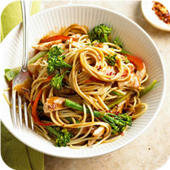 Chicken & Pasta in Peanut Sauce