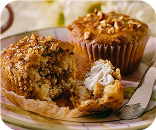 Refrigerator pear-almond muffins 