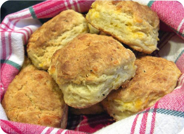 Fluffy Cheddar Biscuits