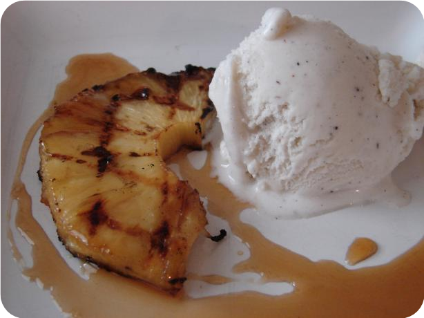 Grilled Pineapple With Rum Reduction Sauce