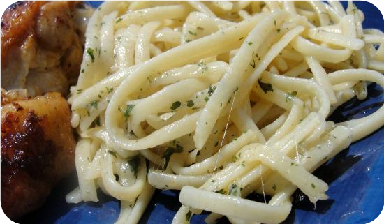 Fettuccine With Garlic, Parsley, and Parmesan